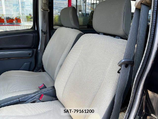 Nissan CLIPPER RIO 2008-04 8206881-24