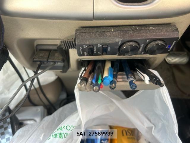 Nissan CLIPPER RIO 2021-11 8229268-21