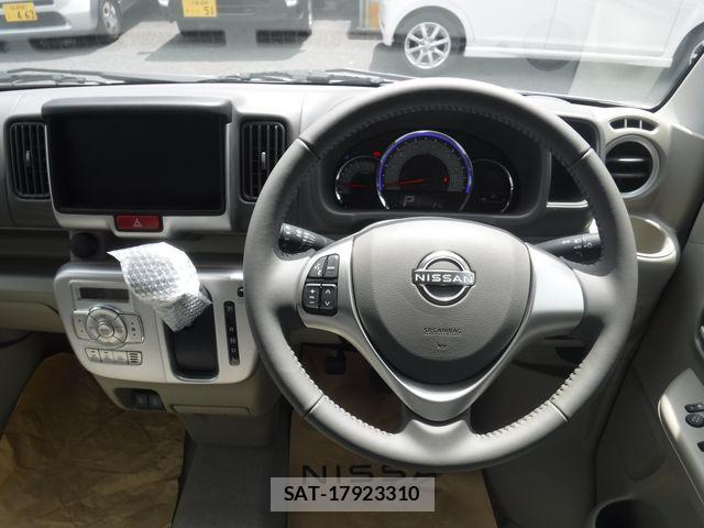 Nissan CLIPPER RIO 2026-03 8365161-11