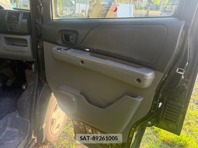 Nissan CLIPPER RIO 2009-08 8485163-17