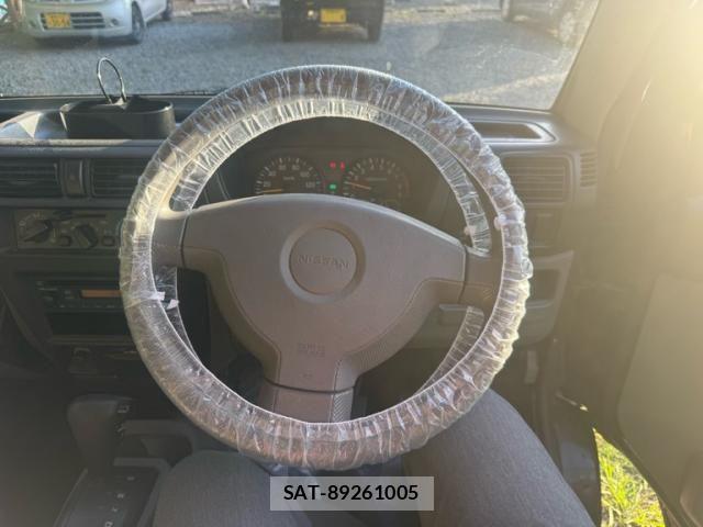 Nissan CLIPPER RIO 2009-08 8485163-20