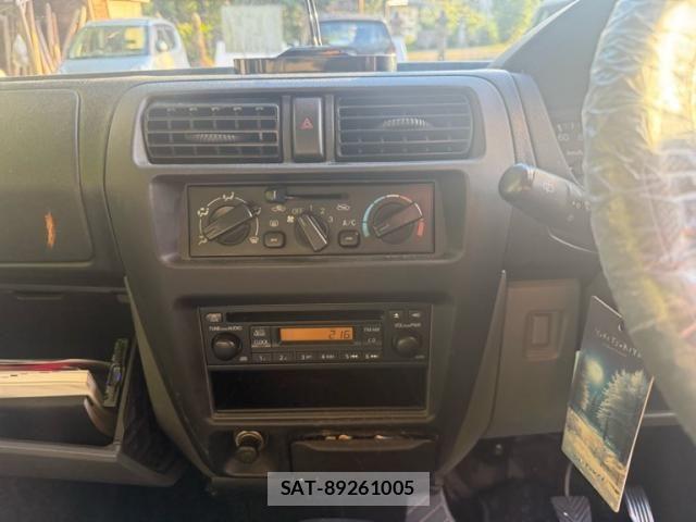 Nissan CLIPPER RIO 2009-08 8485163-21