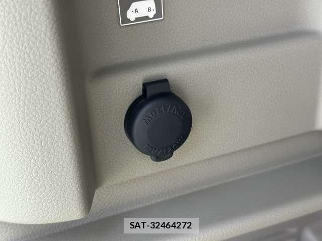 Nissan CLIPPER RIO 2026-03 8561444-11