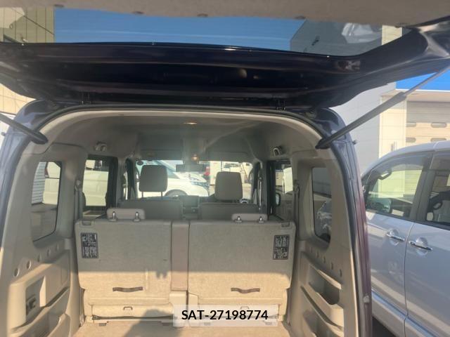 Nissan CLIPPER RIO 2016-12 8665952-5