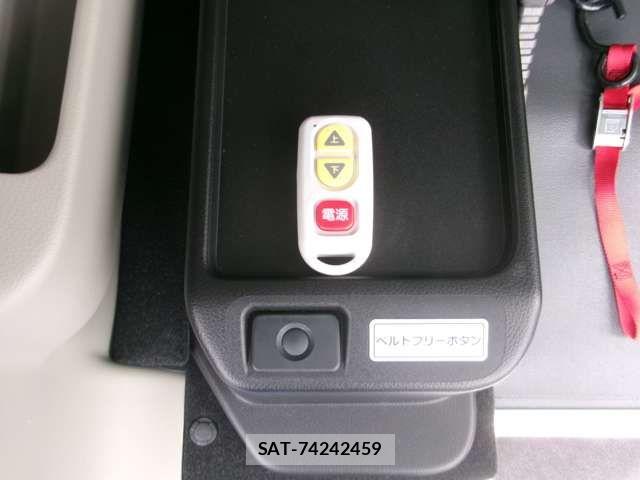 Nissan CLIPPER RIO 2024-12 8658432-6