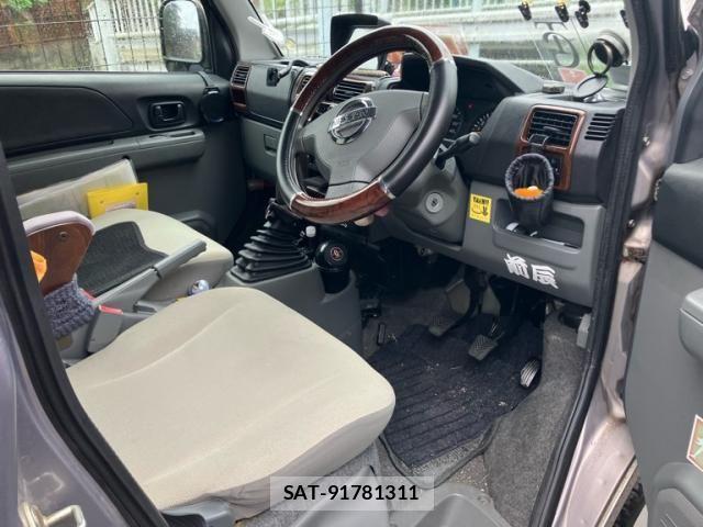 Nissan CLIPPER RIO 2009-04 8741202-8