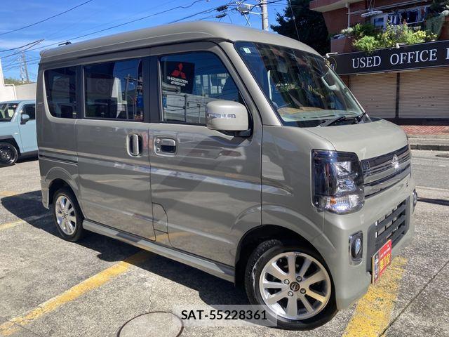 Nissan CLIPPER RIO 2025-02 8828238-4