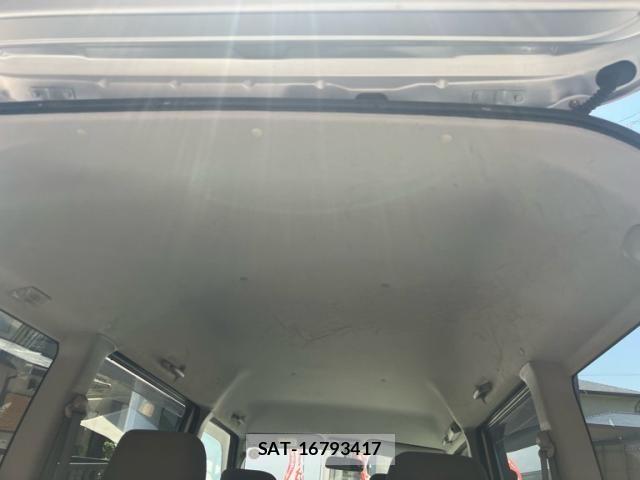 Nissan CLIPPER RIO 2009-10 8828241-15