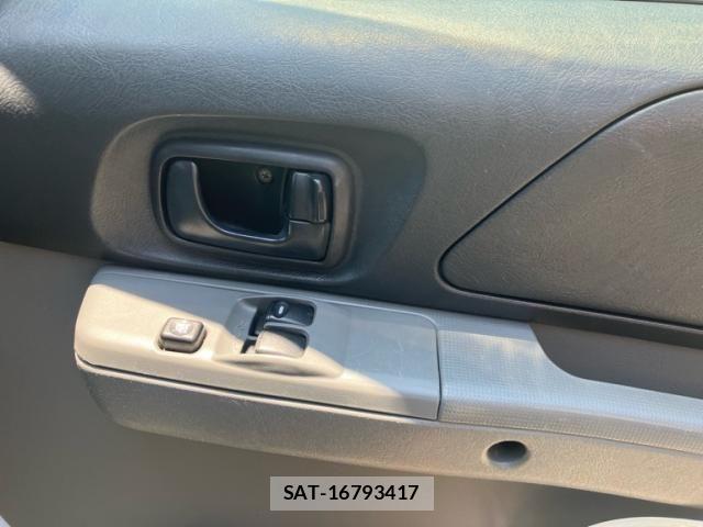 Nissan CLIPPER RIO 2009-10 8828241-5