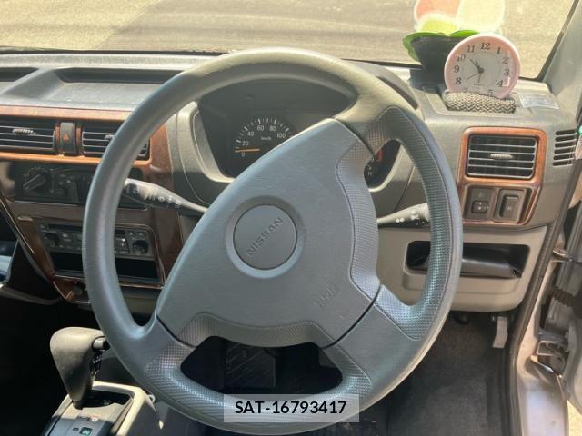 Nissan CLIPPER RIO 2009-10 8828241-7