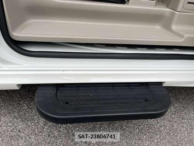 Nissan CLIPPER RIO 2024-04 8879119-16