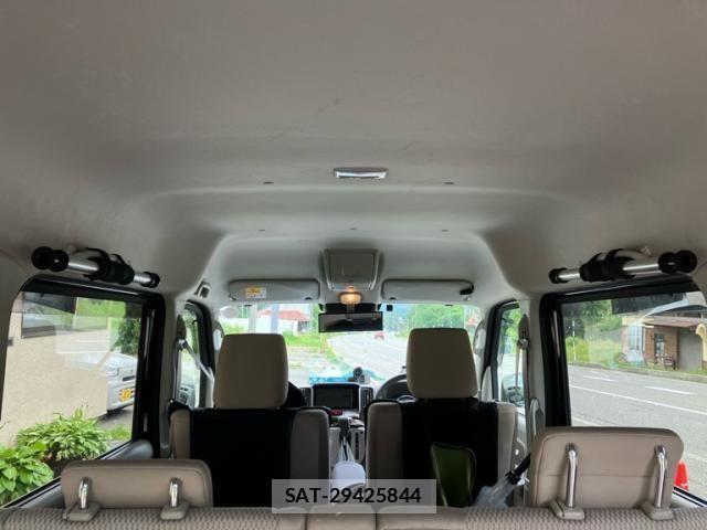 Nissan CLIPPER RIO 2021-12 8206882-11