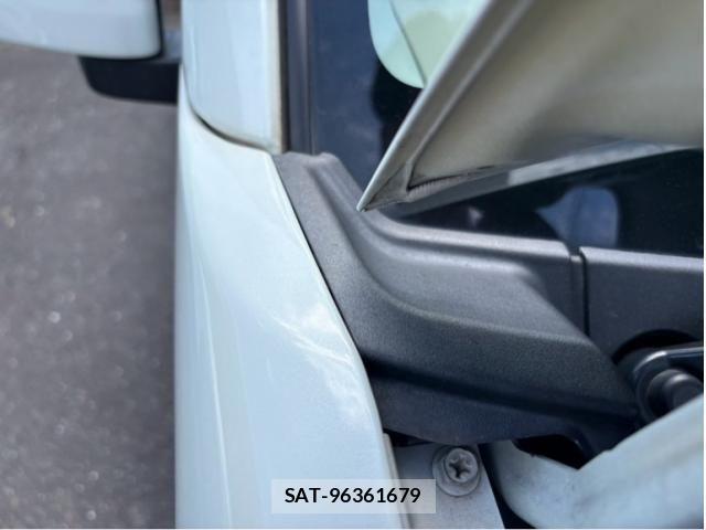 Nissan CLIPPER RIO 2021-12 8229269-26