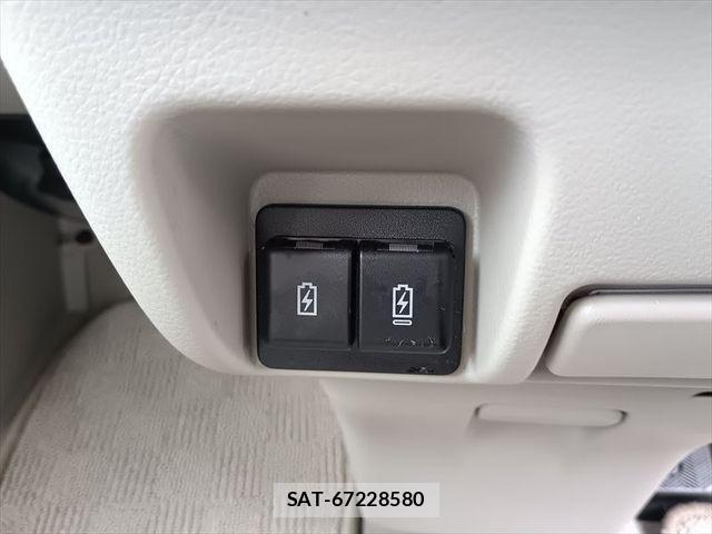 Nissan CLIPPER RIO 2025-04 8313715-20