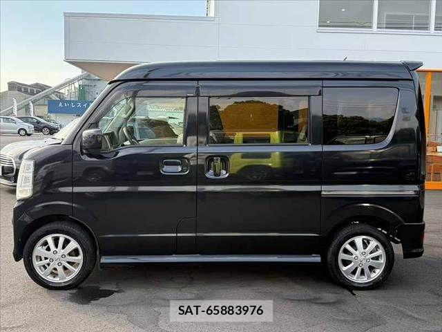 Nissan CLIPPER RIO 2015-10 8335243-11