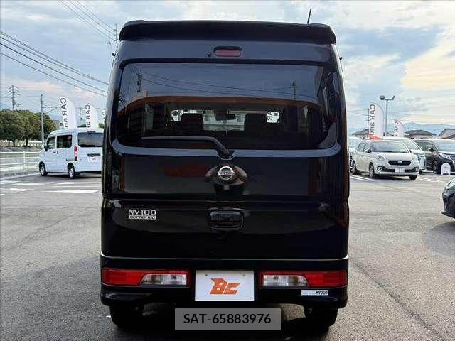 Nissan CLIPPER RIO 2015-10 8335243-13