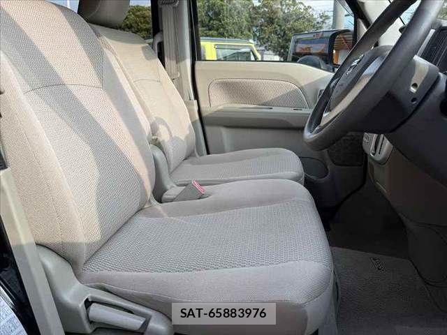Nissan CLIPPER RIO 2015-10 8335243-15