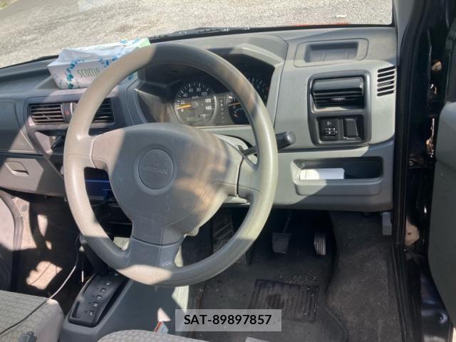 Nissan CLIPPER RIO 2007-09 8741203-11