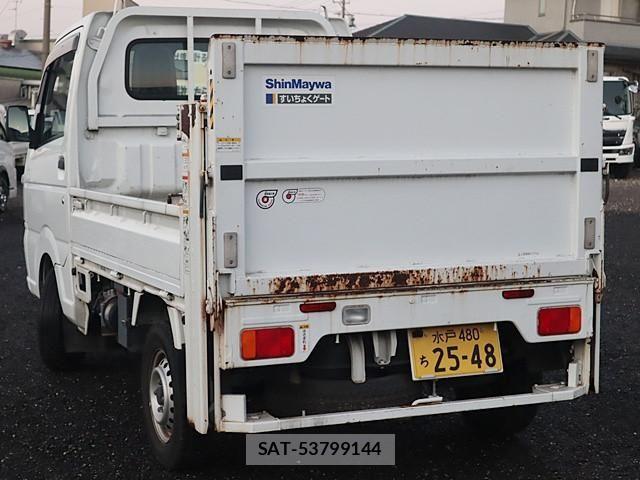 Nissan CLIPPER TRUCK 2017-06 1741751-2