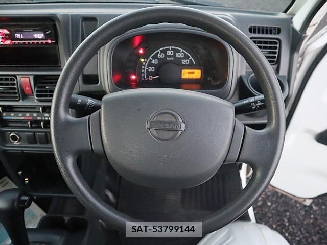 Nissan CLIPPER TRUCK 2017-06 1741751-3