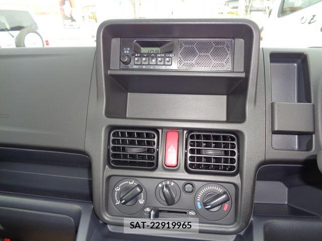 Nissan CLIPPER TRUCK 2026-03 5862357-6