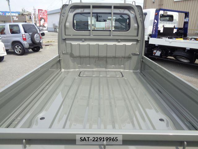 Nissan CLIPPER TRUCK 2026-03 5862357-8