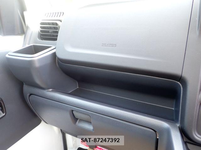 Nissan CLIPPER TRUCK 2026-03 6675383-7
