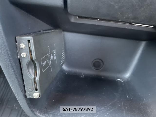 Nissan CLIPPER TRUCK 2014-06 6790785-17