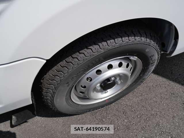 Nissan CLIPPER TRUCK 2026-02 7216173-12