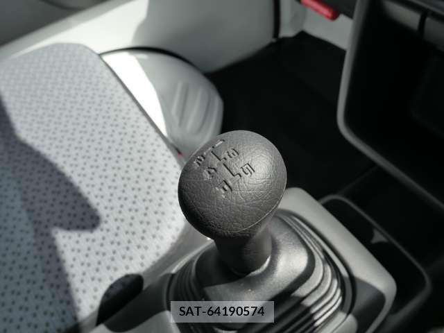 Nissan CLIPPER TRUCK 2026-02 7216173-23