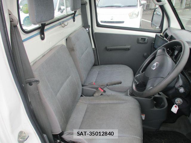 Nissan CLIPPER TRUCK 2011-05 7453497-9