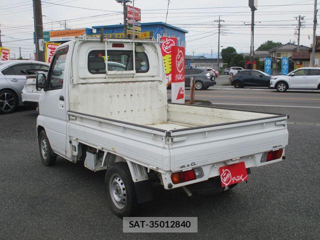 Nissan CLIPPER TRUCK 2011-05 7453497-4