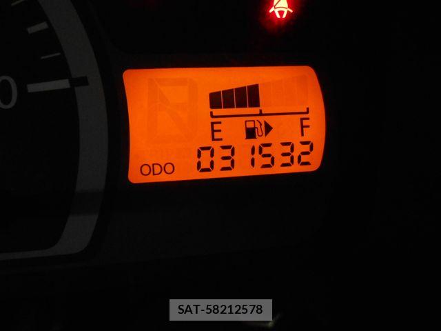 Nissan CLIPPER TRUCK 2012-06 7453496-19
