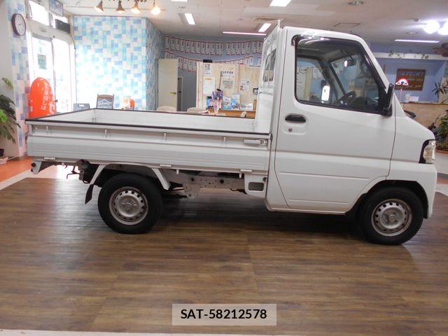 Nissan CLIPPER TRUCK 2012-06 7453496-3