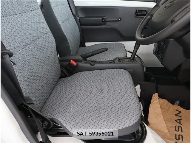 Nissan CLIPPER TRUCK 2026-03 7499919-10