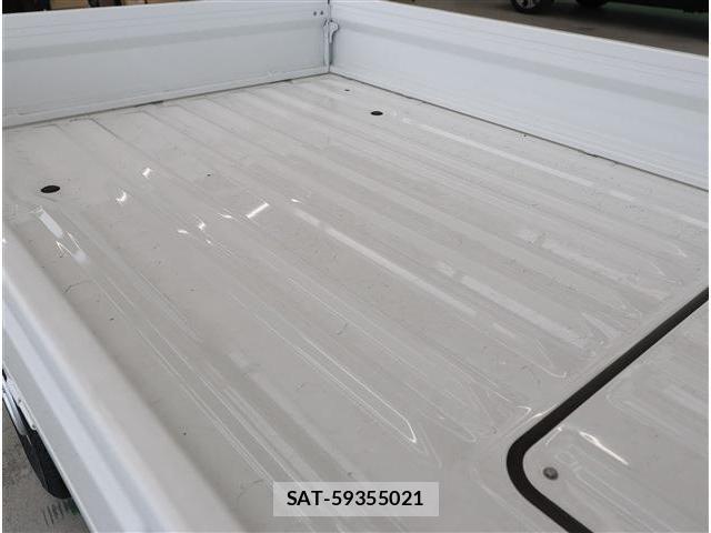 Nissan CLIPPER TRUCK 2026-03 7499919-24