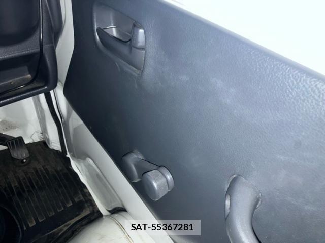 Nissan CLIPPER TRUCK 2017-09 7783519-13