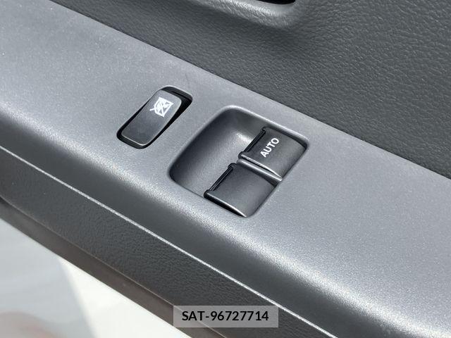 Nissan CLIPPER TRUCK 2026-06 8158160-12