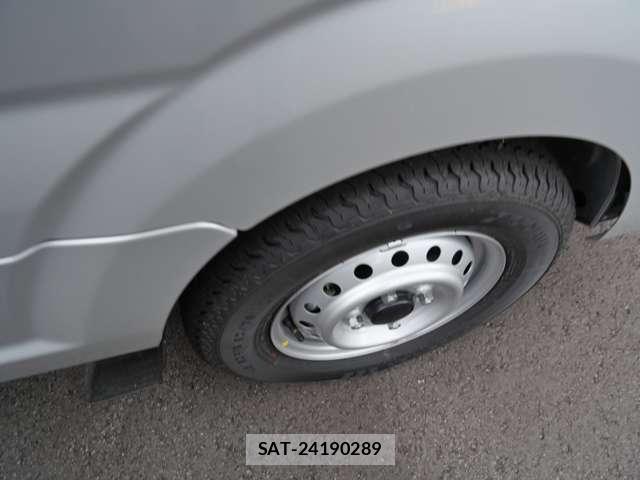 Nissan CLIPPER TRUCK 2026-04 8229271-11