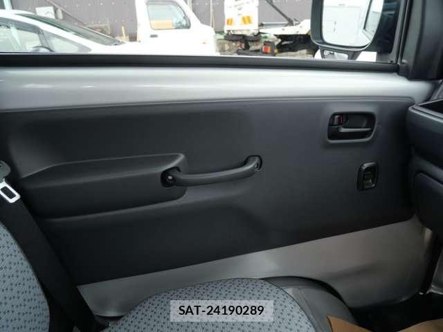 Nissan CLIPPER TRUCK 2026-04 8229271-15