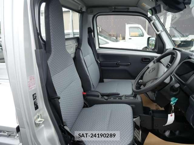 Nissan CLIPPER TRUCK 2026-04 8229271-27