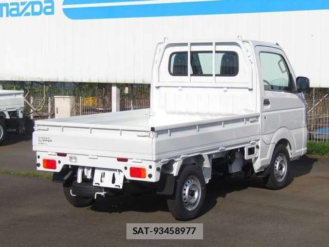 Nissan CLIPPER TRUCK 2026-03 8365160-4