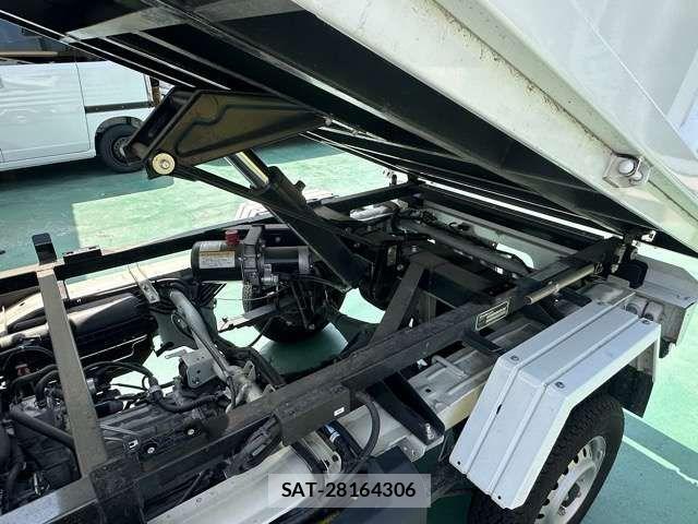 Nissan CLIPPER TRUCK 2025-04 8561445-7