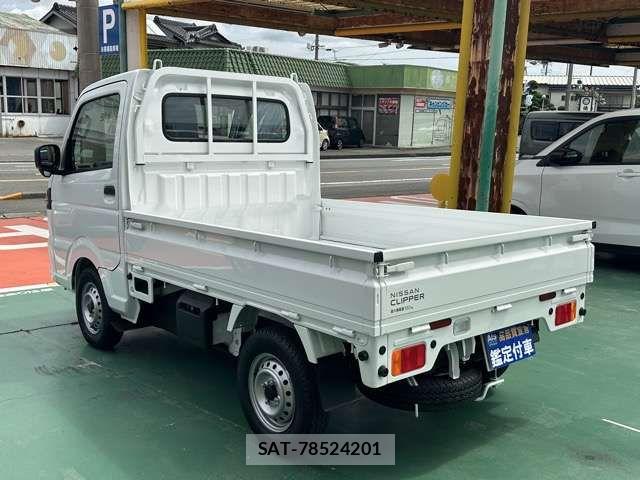 Nissan CLIPPER TRUCK 2026-02 8658434-3