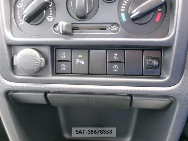 Nissan CLIPPER TRUCK 2026-03 8665953-8