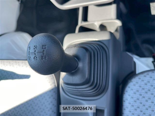 Nissan CLIPPER TRUCK 2024-12 1196987-20
