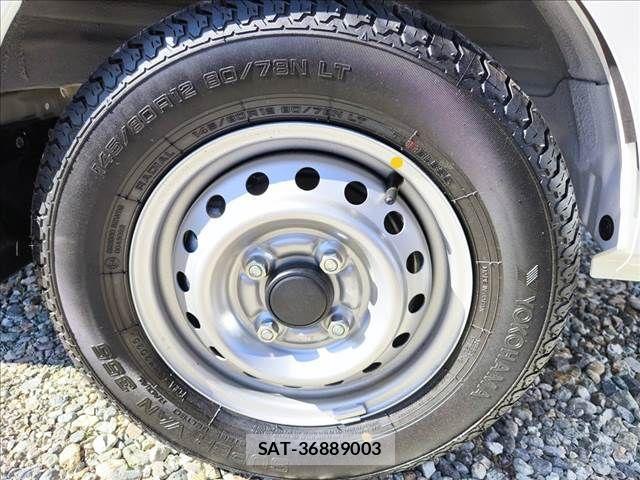Nissan CLIPPER TRUCK 2025-09 1372109-14