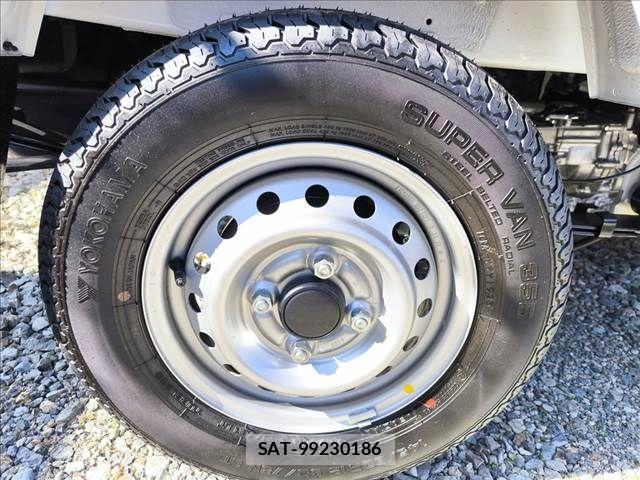 Nissan CLIPPER TRUCK 2025-09 1372108-14