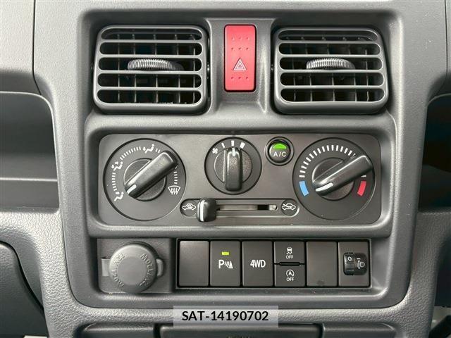 Nissan CLIPPER TRUCK 2024-12 1584979-15