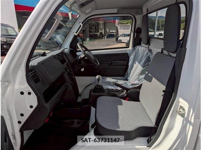 Nissan CLIPPER TRUCK 2024-11 1584977-1